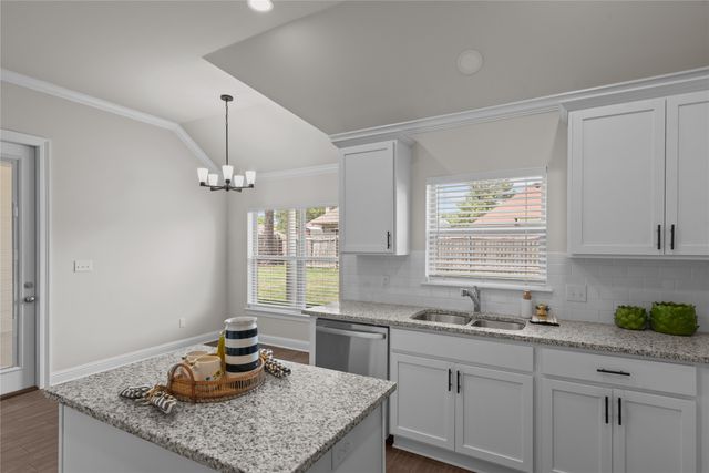 9124 Hearth Lane, Shreveport, LA 71129