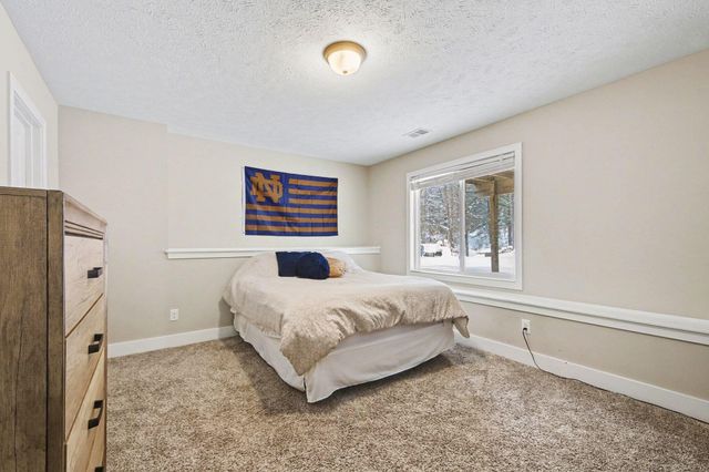 17285 Richton Drive, Nunica, MI 49448