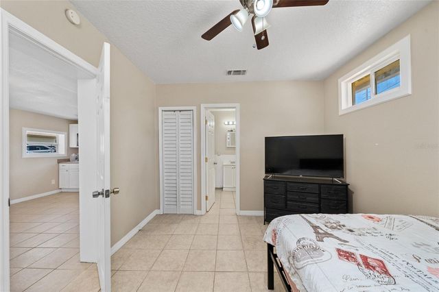 518 TOHOPEKALIGA AVENUE, Kissimmee, FL 34744