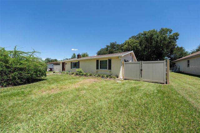 518 TOHOPEKALIGA AVENUE, Kissimmee, FL 34744