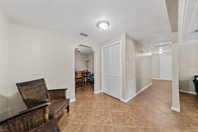 518 TOHOPEKALIGA AVENUE, Kissimmee, FL 34744