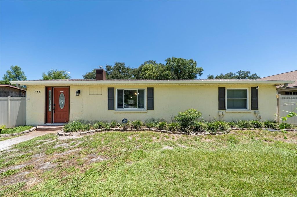 518 TOHOPEKALIGA AVENUE, Kissimmee, FL 34744