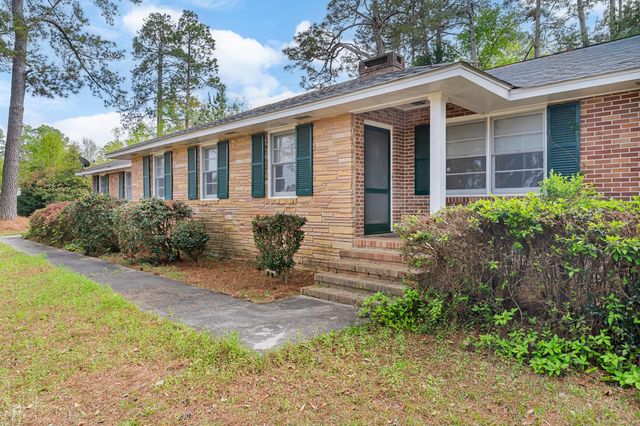 2279 Chestnut Street, Orangeburg, SC 29115