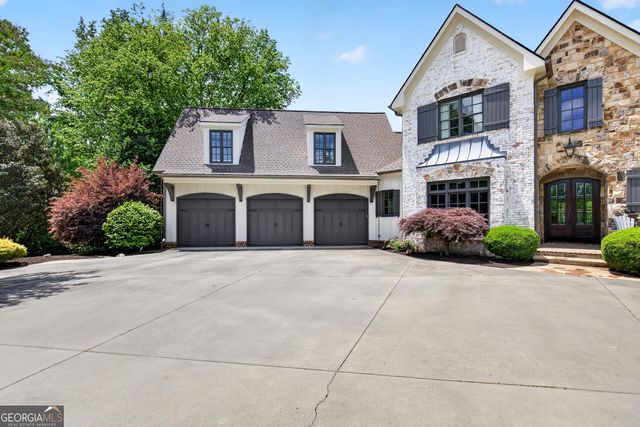 220 Woodbridge Place, Brooks, GA 30205