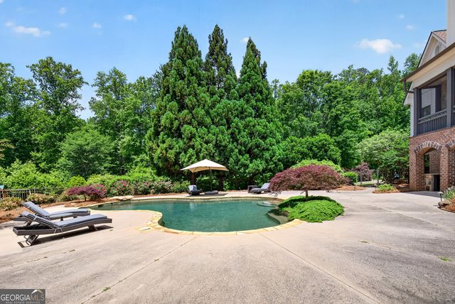 220 Woodbridge Place, Brooks, GA 30205