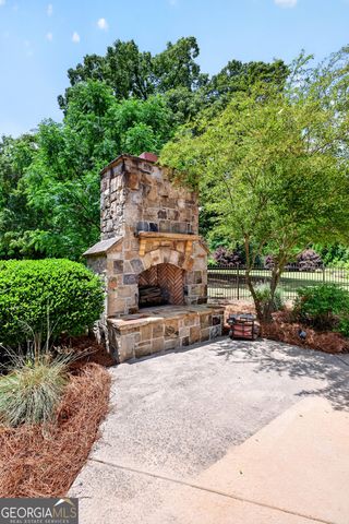220 Woodbridge Place, Brooks, GA 30205
