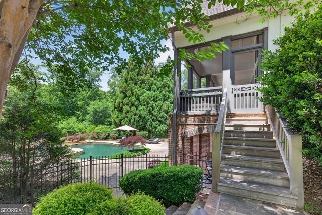 220 Woodbridge Place, Brooks, GA 30205