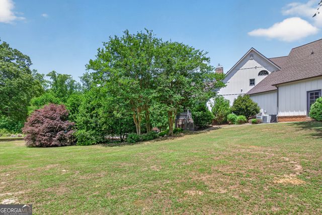 220 Woodbridge Place, Brooks, GA 30205