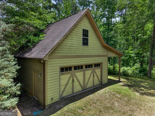220 Woodbridge Place, Brooks, GA 30205