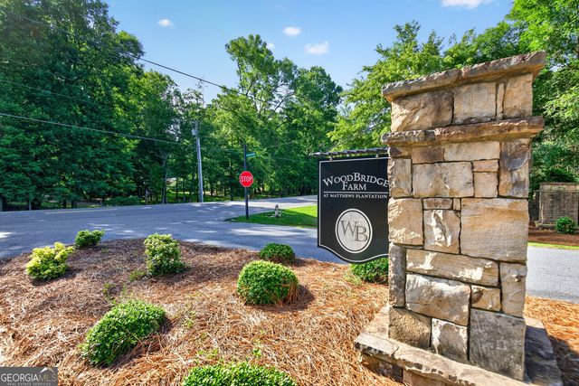 220 Woodbridge Place, Brooks, GA 30205