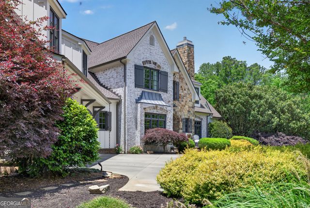 220 Woodbridge Place, Brooks, GA 30205