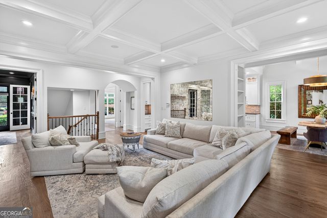 220 Woodbridge Place, Brooks, GA 30205