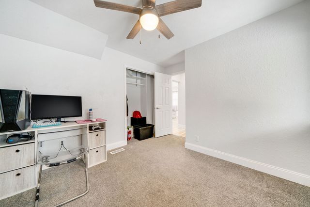 7637 Rogers Street, Machesney Park, IL 61115