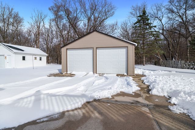 7637 Rogers Street, Machesney Park, IL 61115