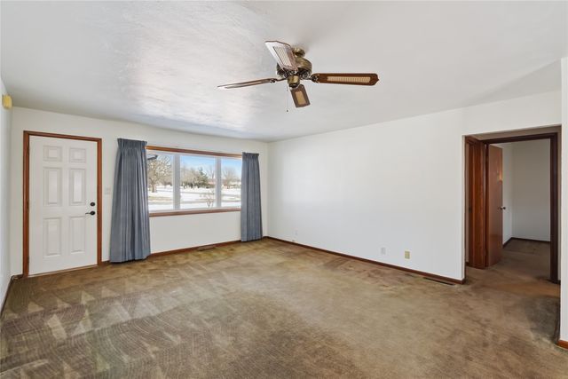 1848 9th Avenue, Grinnell, IA 50112