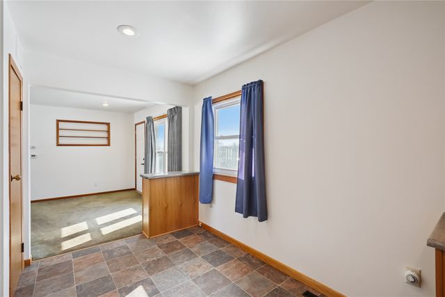 1848 9th Avenue, Grinnell, IA 50112