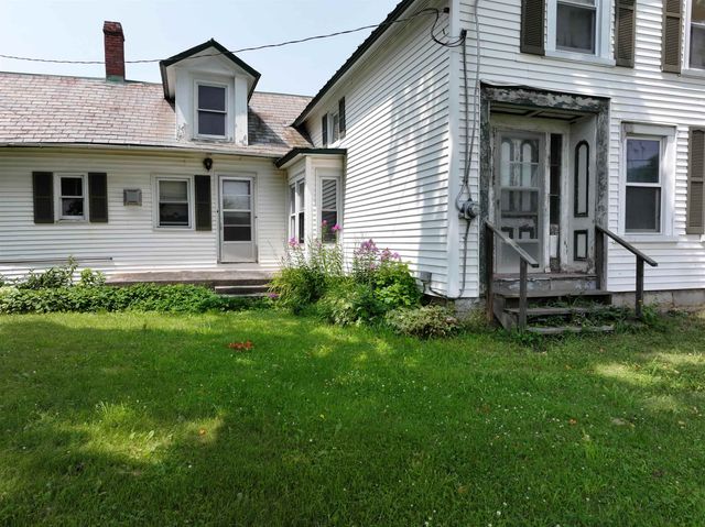 91 Allen Road, Grand Isle, VT 05458