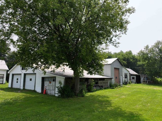 91 Allen Road, Grand Isle, VT 05458