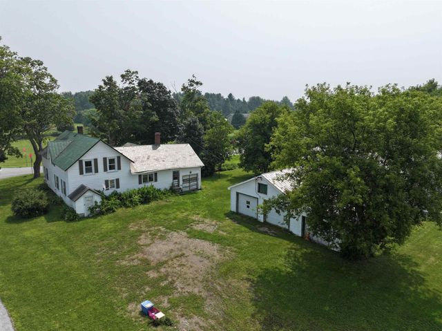 91 Allen Road, Grand Isle, VT 05458