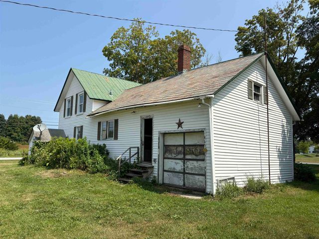91 Allen Road, Grand Isle, VT 05458