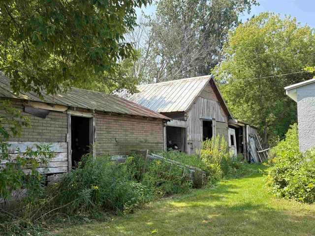 91 Allen Road, Grand Isle, VT 05458