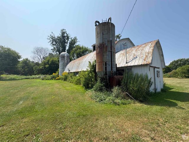 91 Allen Road, Grand Isle, VT 05458
