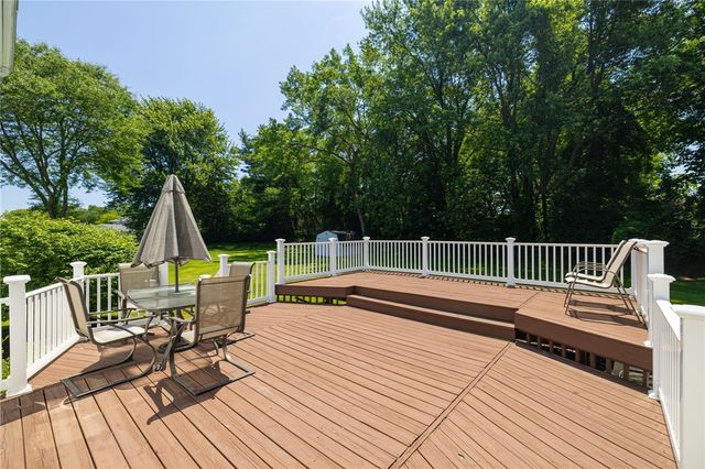 36 Kimbrook Drive, Greece, NY 14612