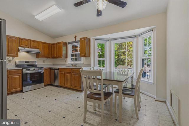 9729 ZIMBRO AVE, Manassas, VA 20110