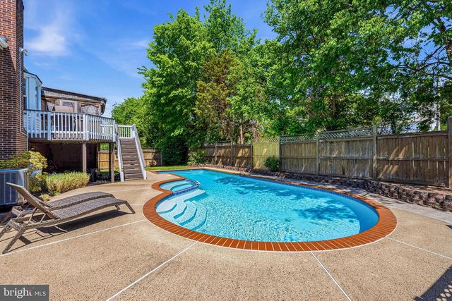 9729 ZIMBRO AVE, Manassas, VA 20110