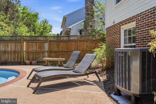 9729 ZIMBRO AVE, Manassas, VA 20110