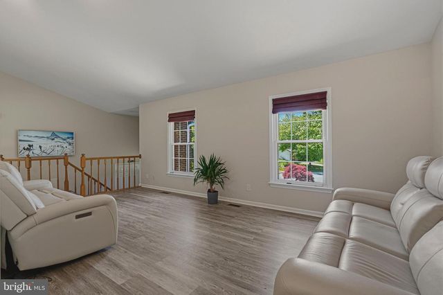 9729 ZIMBRO AVE, Manassas, VA 20110