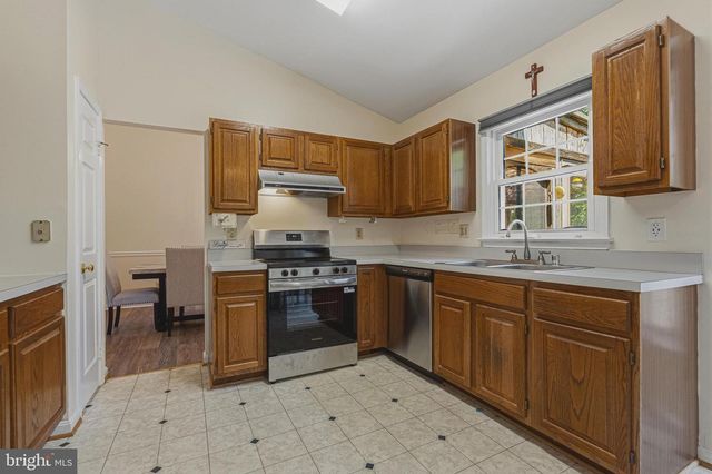 9729 ZIMBRO AVE, Manassas, VA 20110