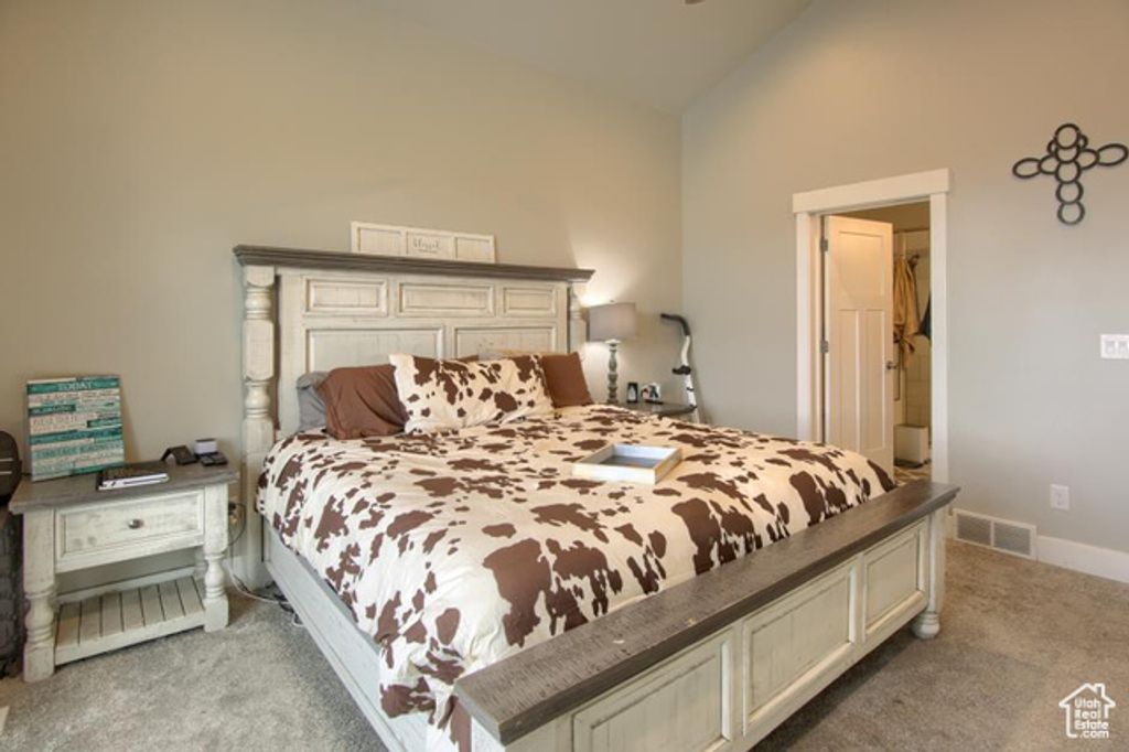 Image 14 of property listing at 2112 S 4300 W, Taylor, UT 84401