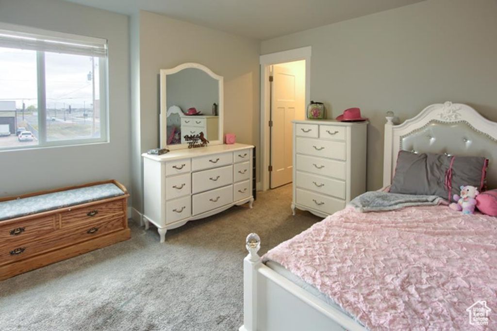 Image 19 of property listing at 2112 S 4300 W, Taylor, UT 84401