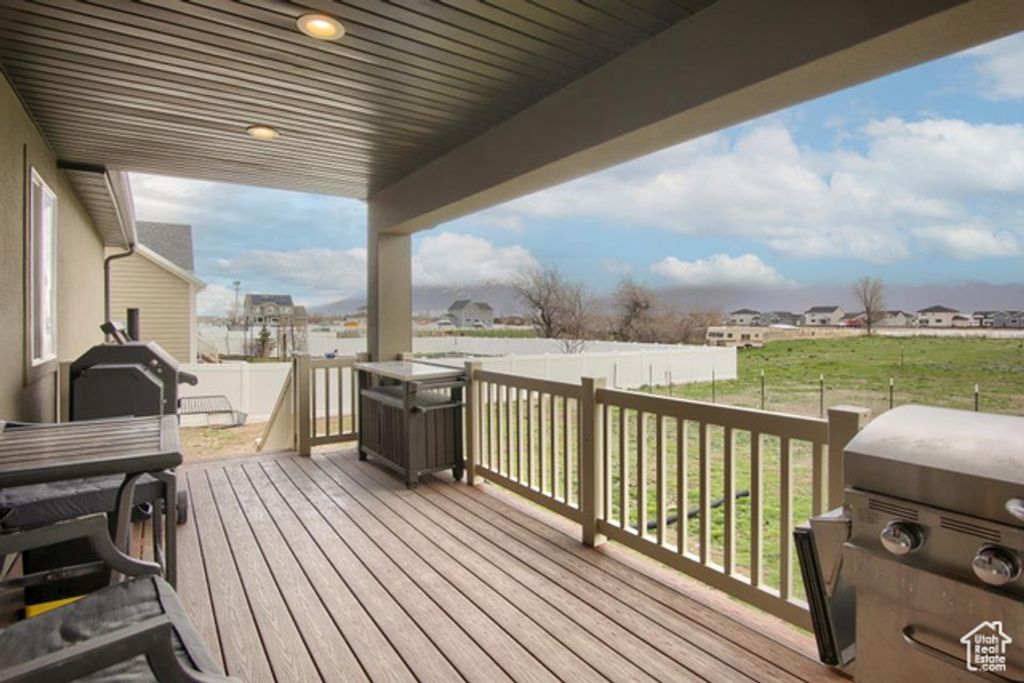 Image 26 of property listing at 2112 S 4300 W, Taylor, UT 84401