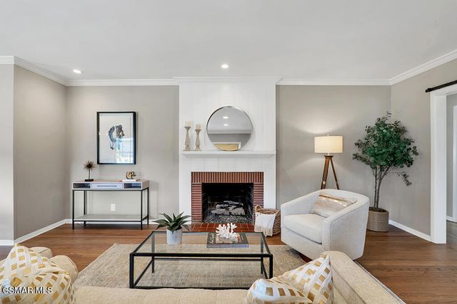 1231 Fernside Drive, La Canada Flintridge, CA 91011
