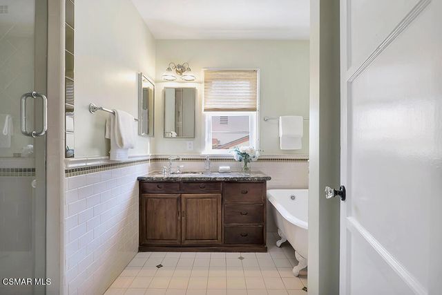1231 Fernside Drive, La Canada Flintridge, CA 91011