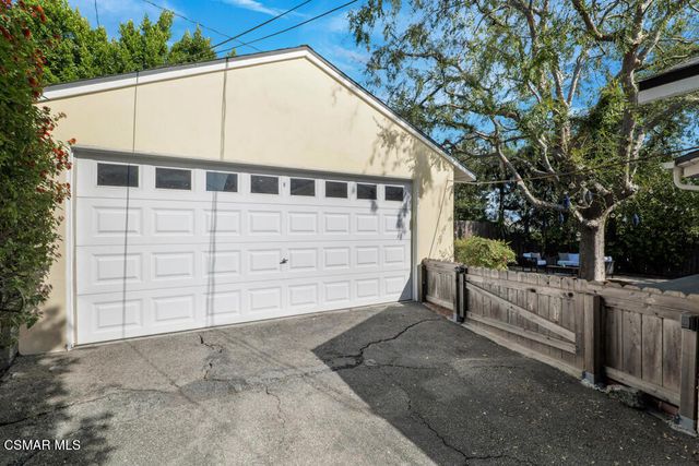 1231 Fernside Drive, La Canada Flintridge, CA 91011