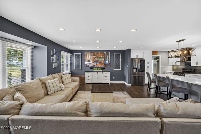 100 Sargent Road, Freehold, NJ 07728