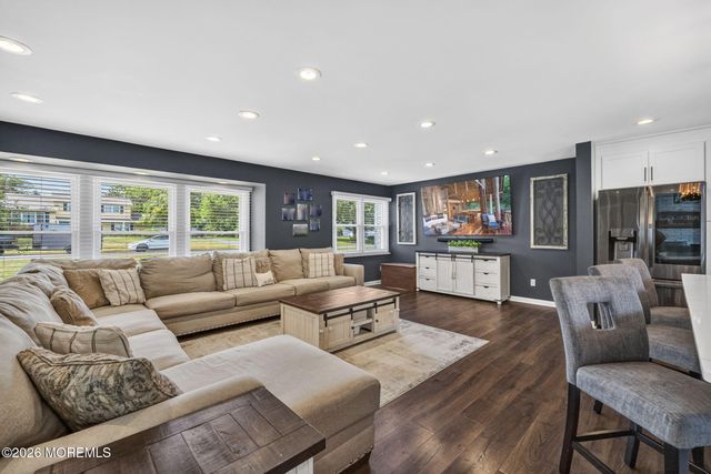 100 Sargent Road, Freehold, NJ 07728