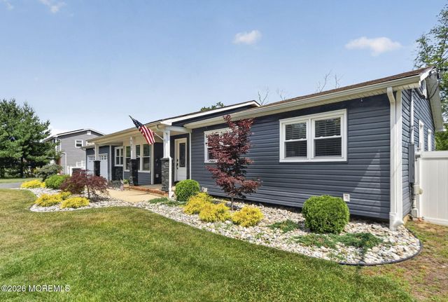 100 Sargent Road, Freehold, NJ 07728