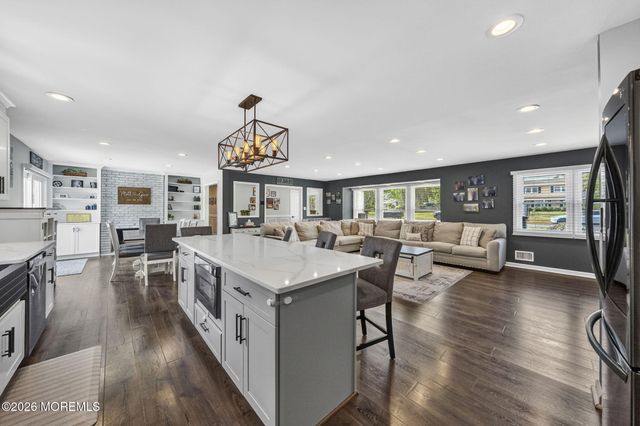 100 Sargent Road, Freehold, NJ 07728