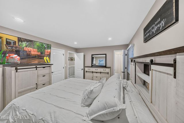 100 Sargent Road, Freehold, NJ 07728