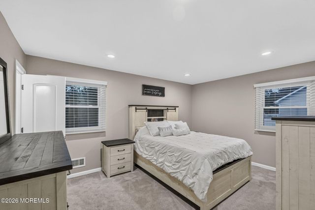 100 Sargent Road, Freehold, NJ 07728