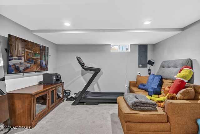 100 Sargent Road, Freehold, NJ 07728