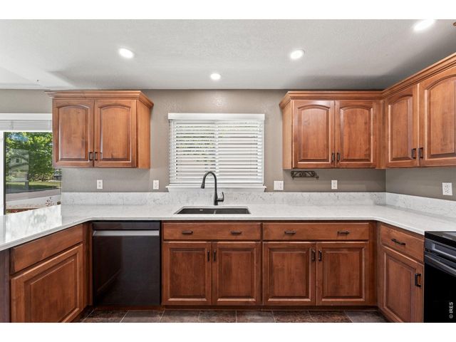 82 Autumn Ct, Erie, CO 80516