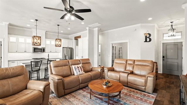 14308 Limestone Lane, Yukon, OK 73099