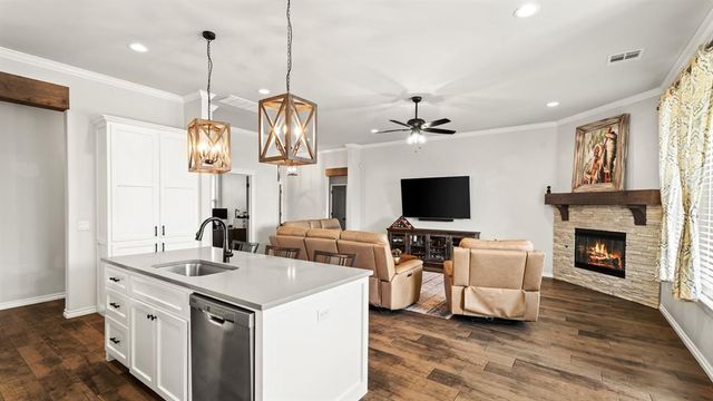 14308 Limestone Lane, Yukon, OK 73099