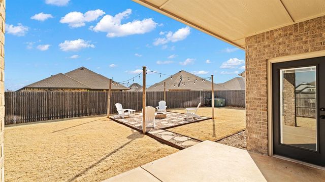 14308 Limestone Lane, Yukon, OK 73099