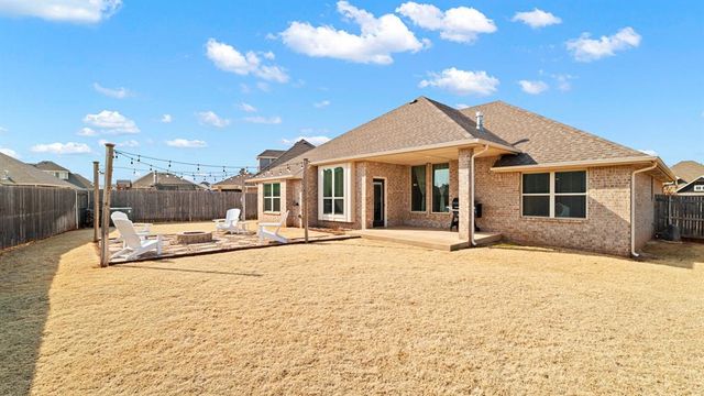 14308 Limestone Lane, Yukon, OK 73099